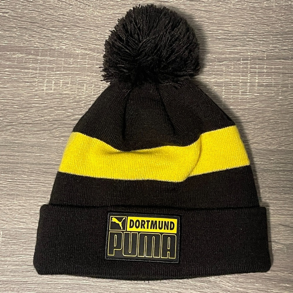 Puma Borussia Dortmund Cuffed Knit Hat Black Yellow Pom Beanie Rare Winter Cap